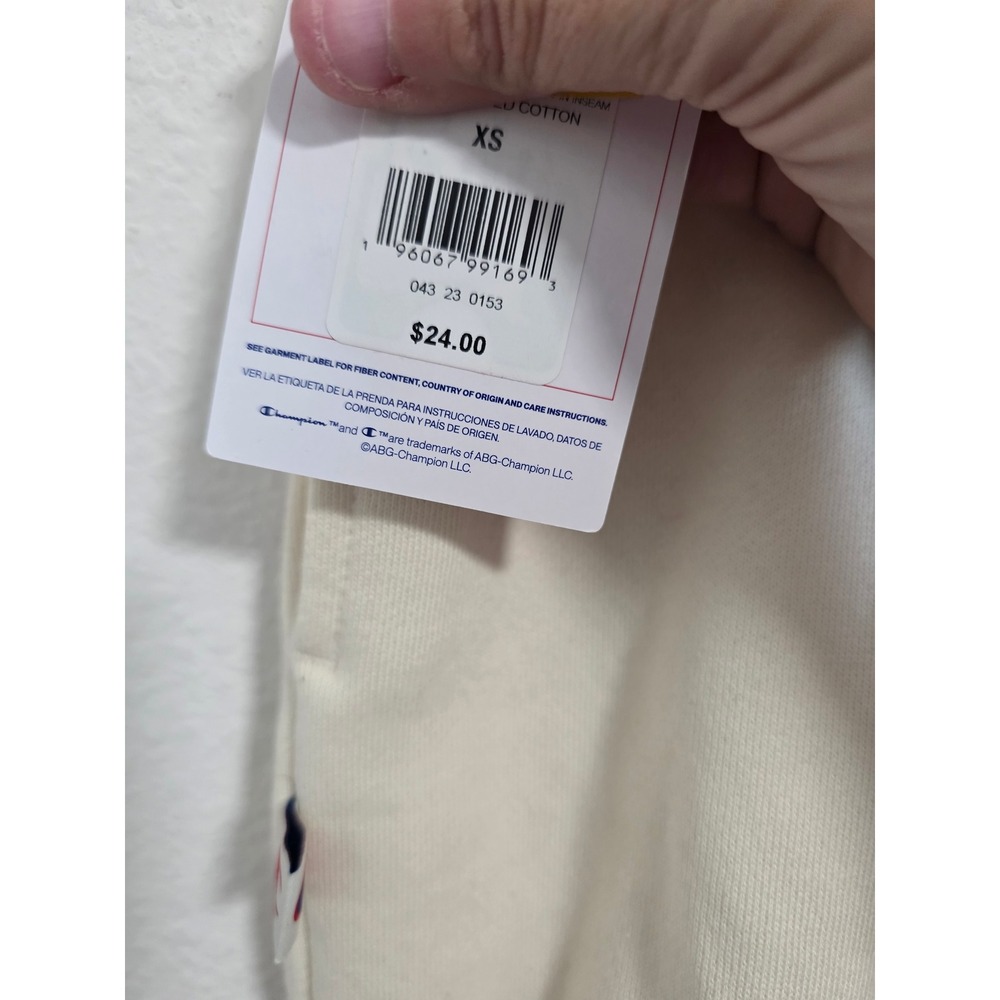 Champion Everyday Standard Shorts XS Cream Fleece Raw Hem NWT - Picture 3 of 5